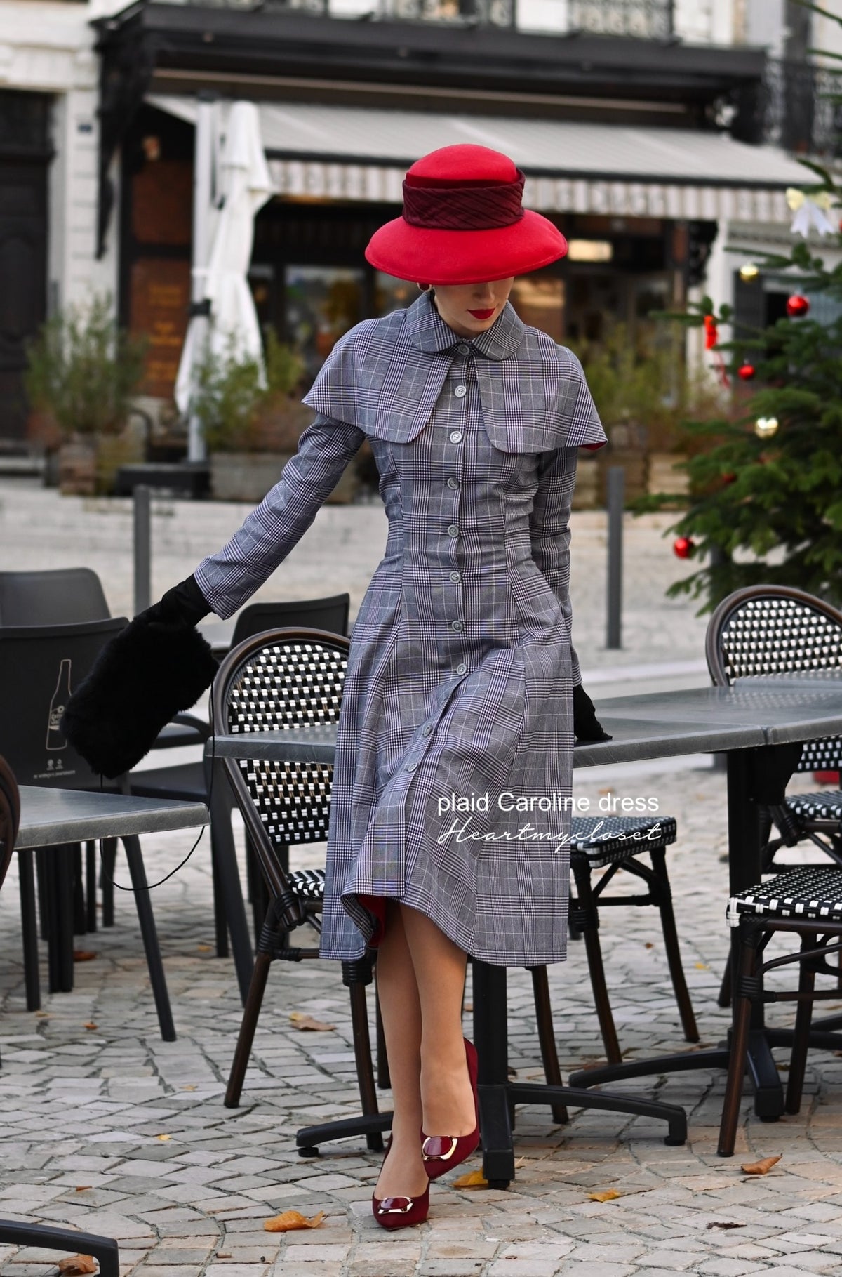 Plaid Caroline - 1950s dress with matching cape - heartmycloset