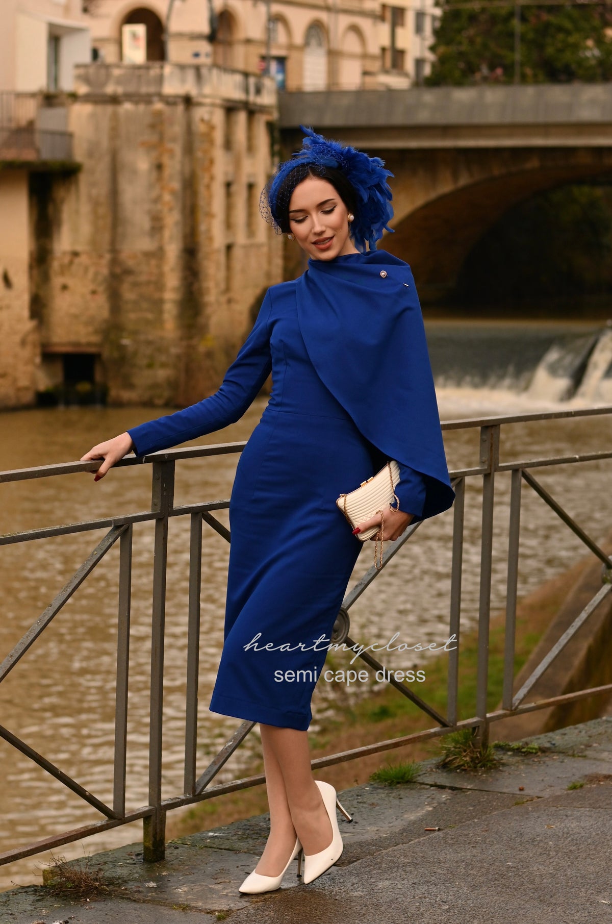Semi Cape dress - Meghan duchess dress - heartmycloset