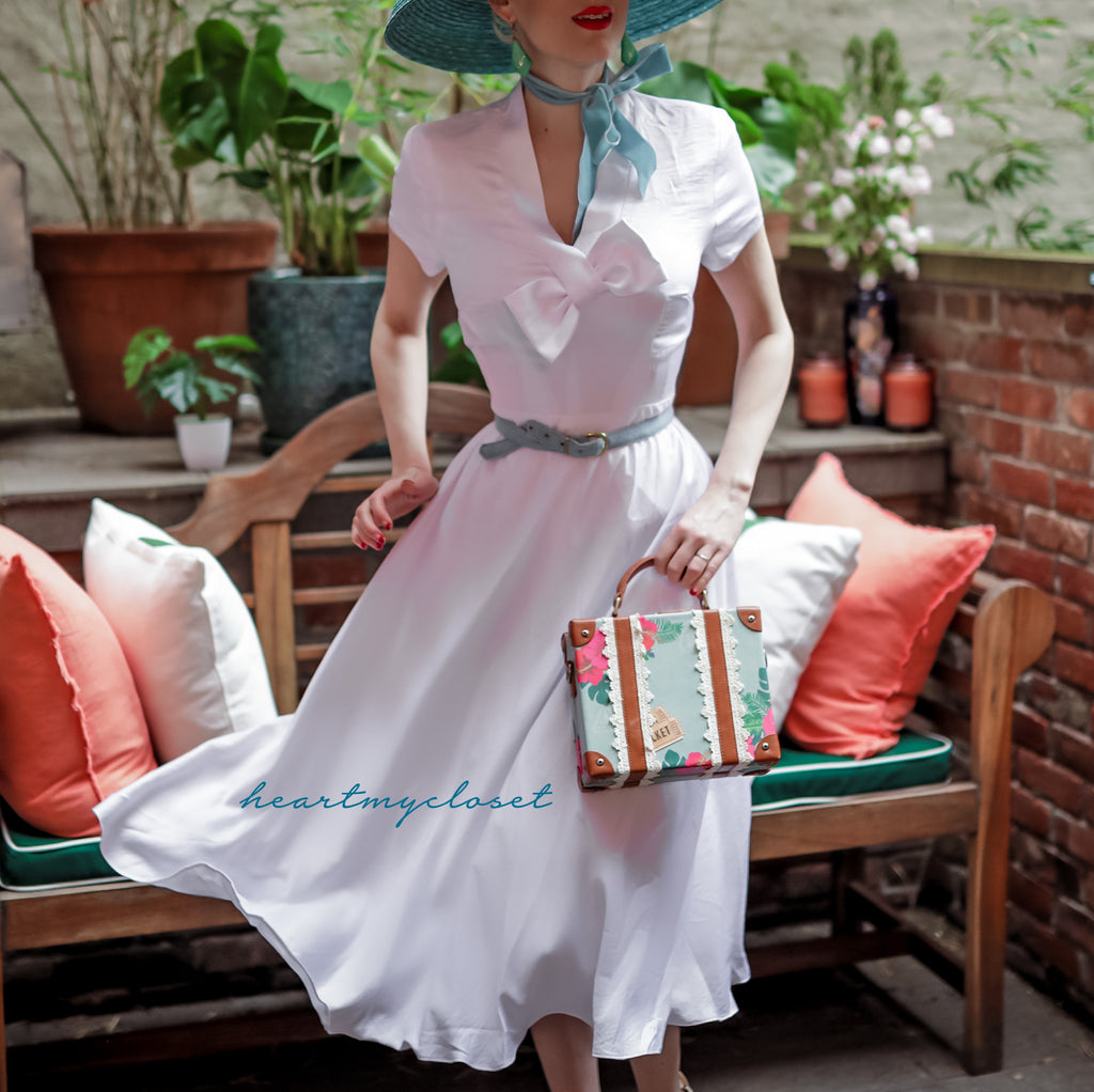 Rita (in crepe satin) - Marilyn Monroe dress with bow