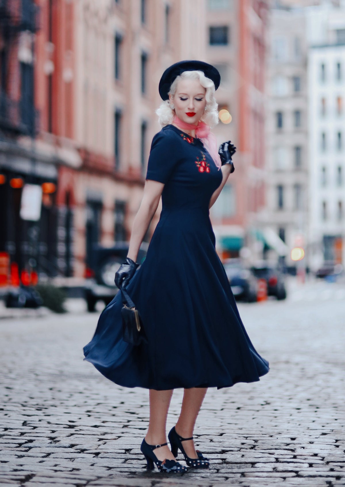 FIONA - vintage dress with embroidery - heartmycloset