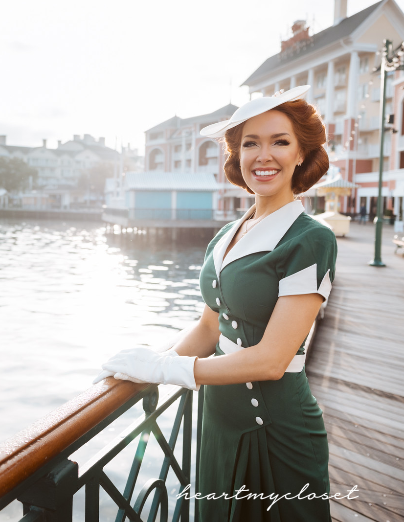 JulieAnn - 1950s pleated vintage dress - heartmycloset