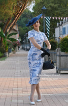 Toile de jouy Janet - 1950s pencil dress with pleat front - heartmycloset