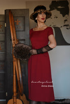 ANNA- 1950s vintage dress with pleat at back - heartmycloset