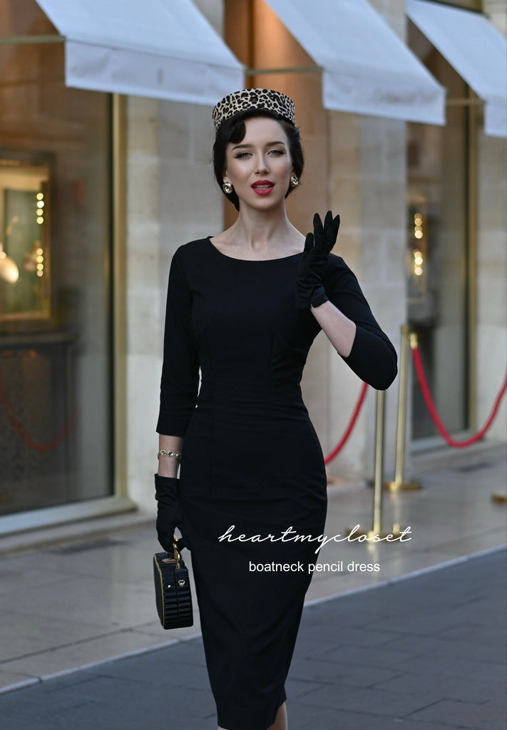 Boatneck - pencil wiggle dress 1950s classic
