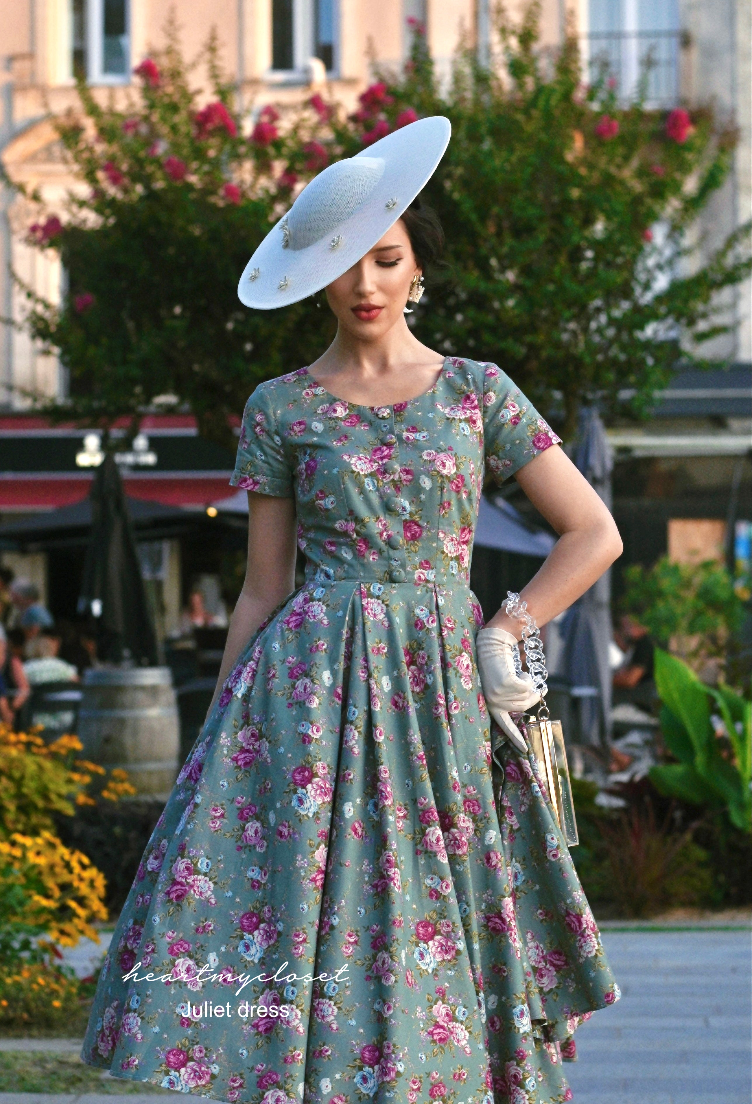 vintage dresses for women Floral Square Neck 1950s Retro Tea Party Cocktail Dress with Tie Spaghetti Straps Back Ruched Blue S : Clothing, Shoes & Jewelry 34 41 1X 44 Pink Black Rose Vintage Rockabilly