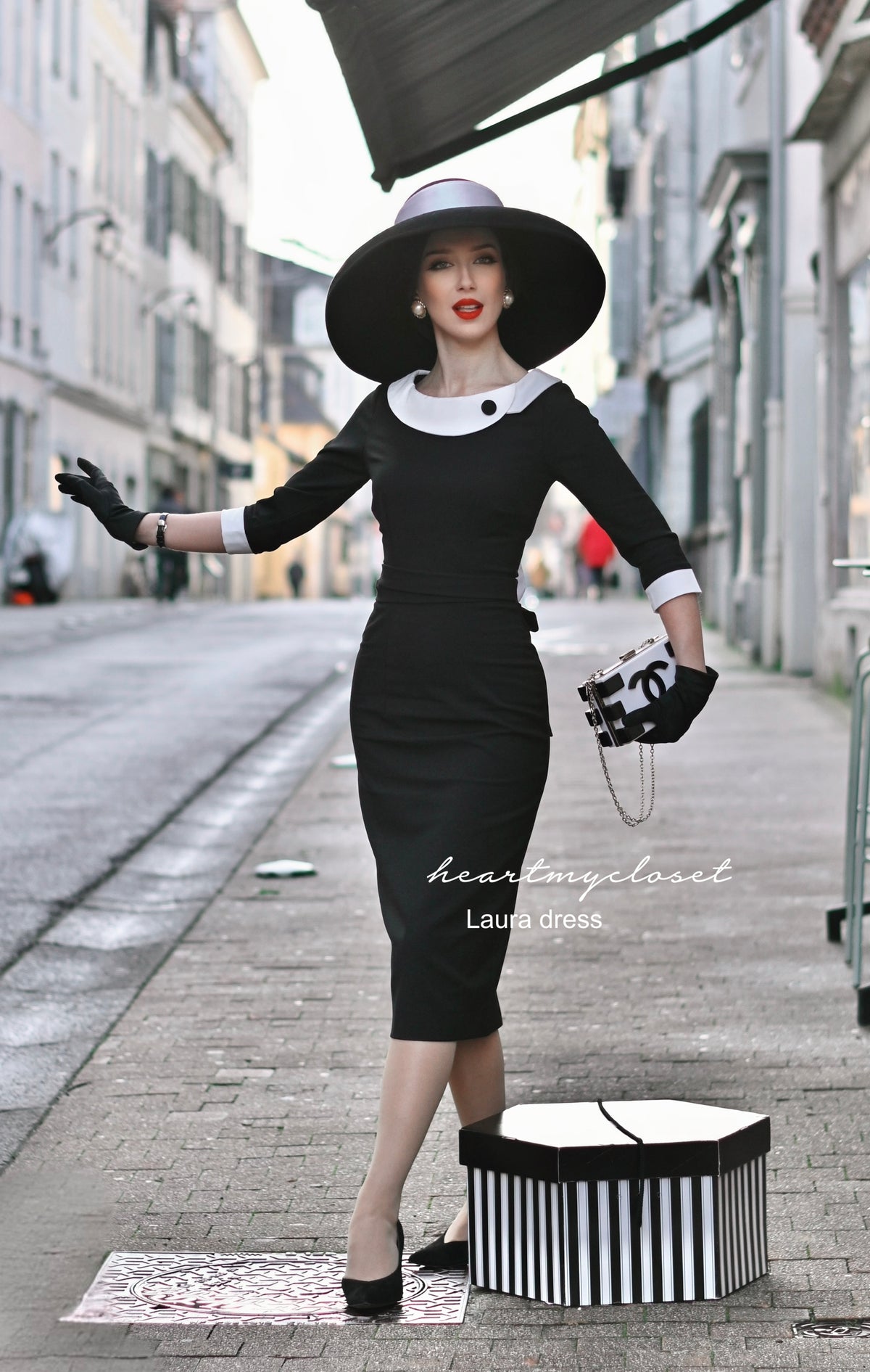 Laura - celeb pencil dress with contrast collar - heartmycloset
