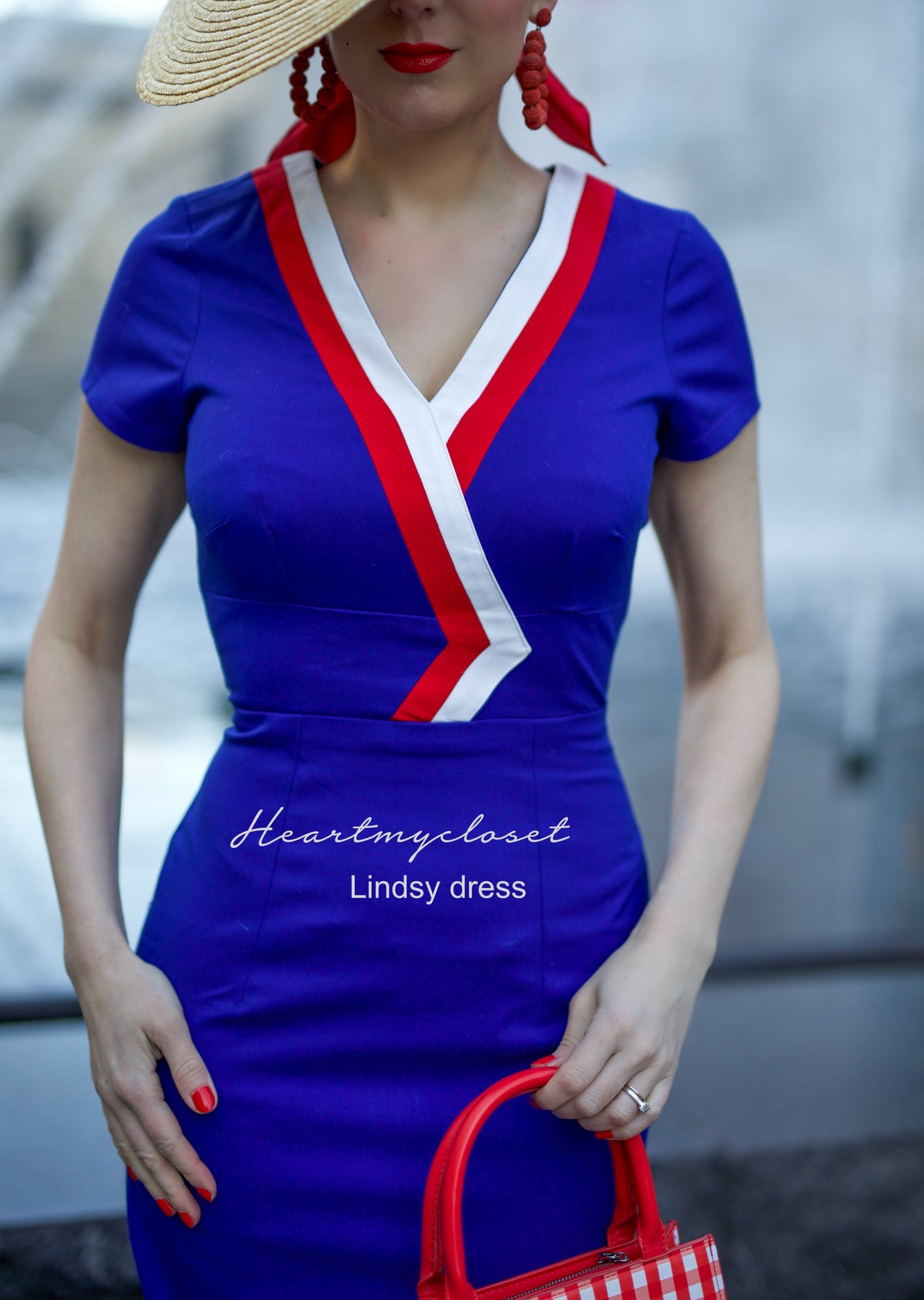 Lindsy - Joan Holloway vintage dress V neck - heartmycloset