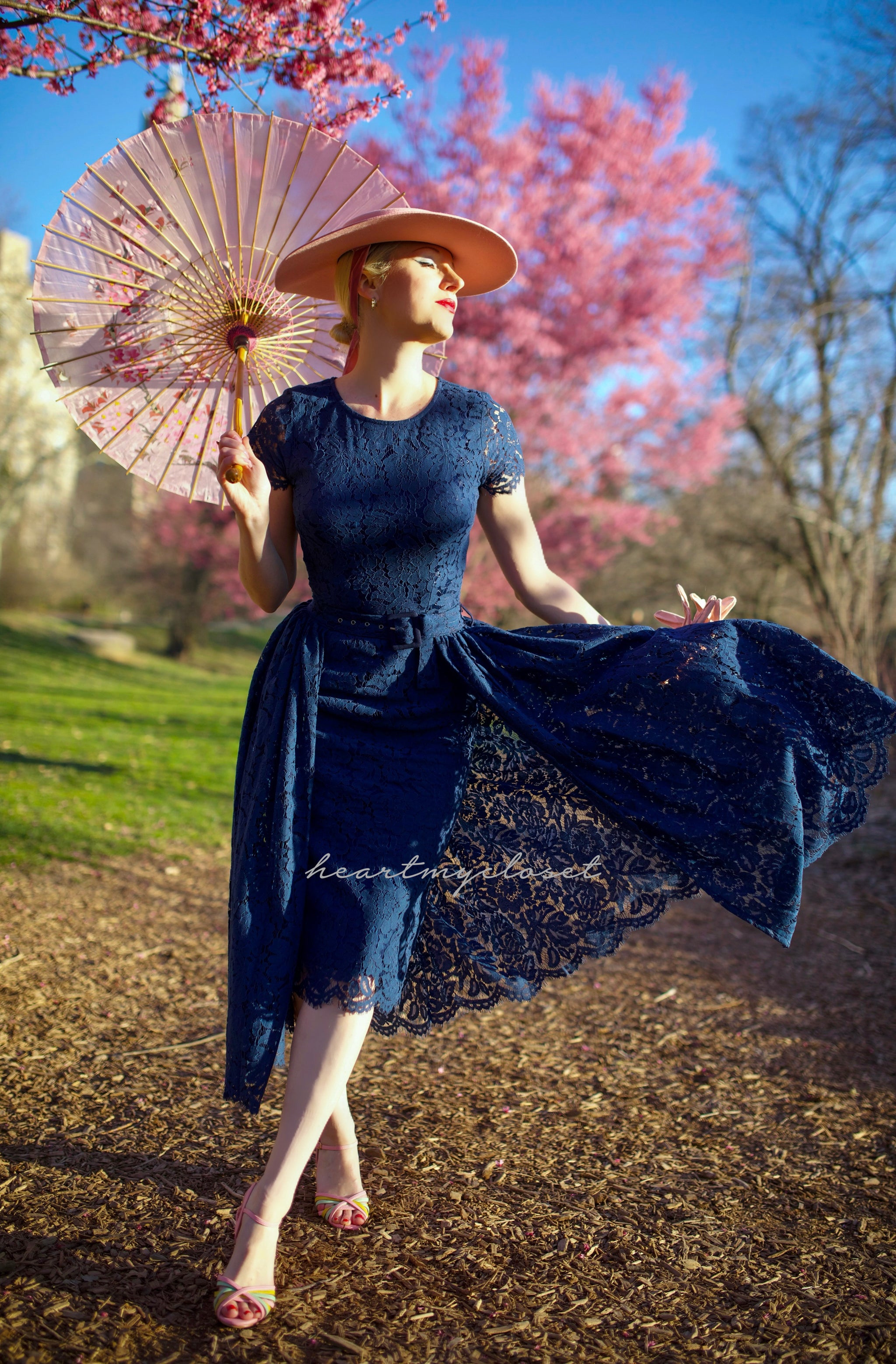 VINTAGE 1960's Vibrant blue silk wiggle dress/ with brushstroke floral print/ mad men era outlets dress