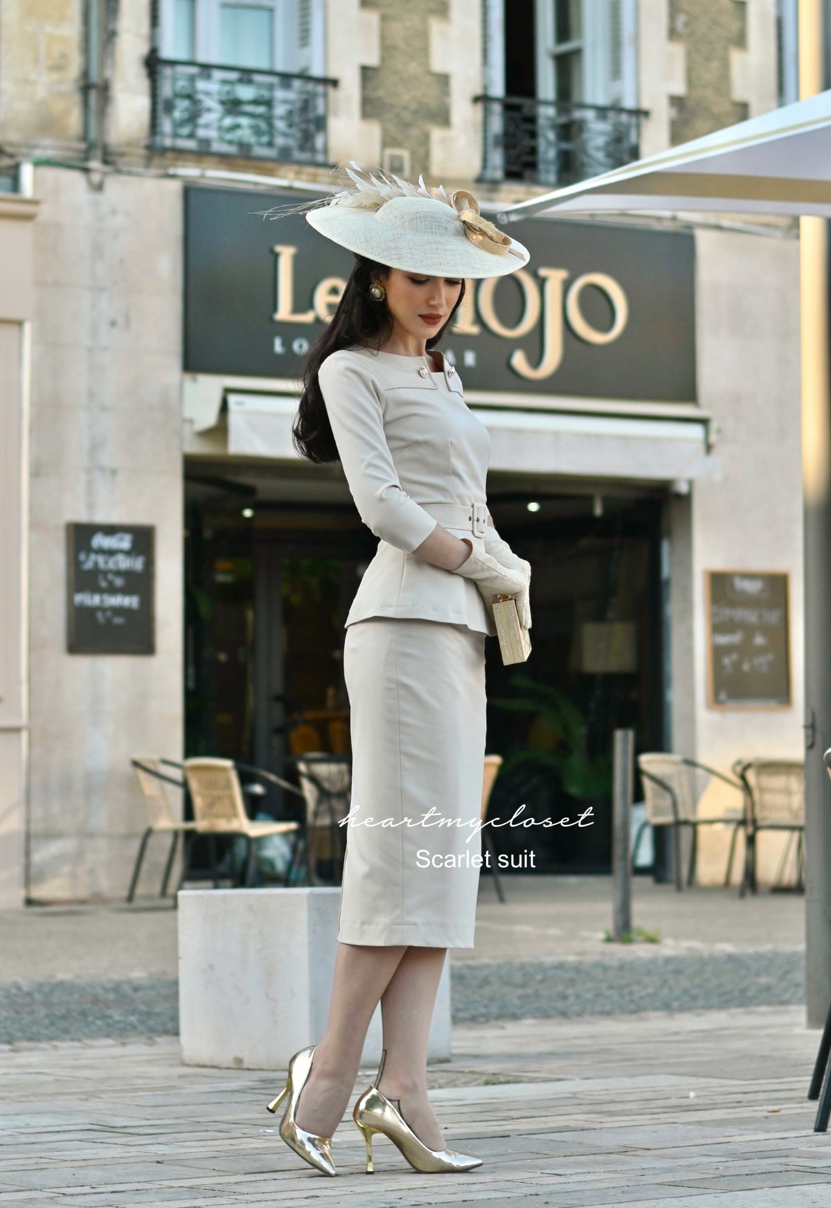 Scarlet suit - vintage 1950s suit with pencil skirt - heartmycloset
