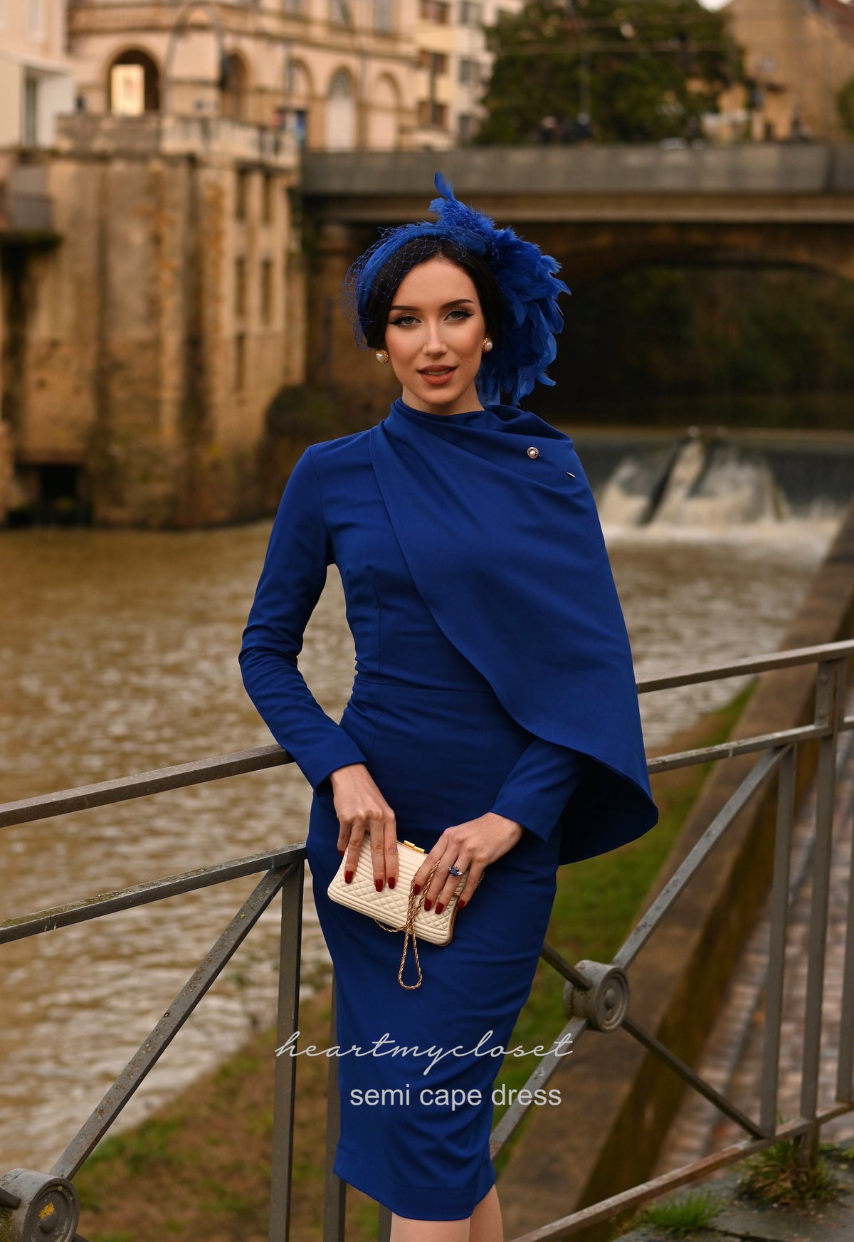 Semi Cape dress - Meghan duchess dress - heartmycloset