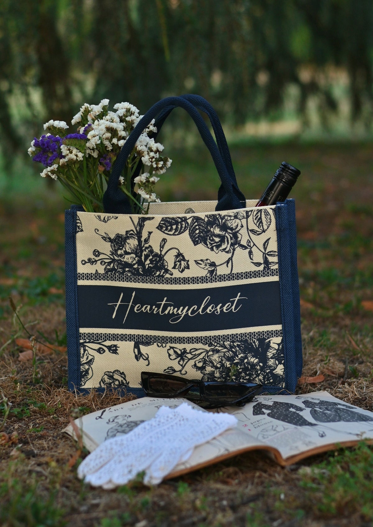 Toile De Jouy tote bag - heartmycloset