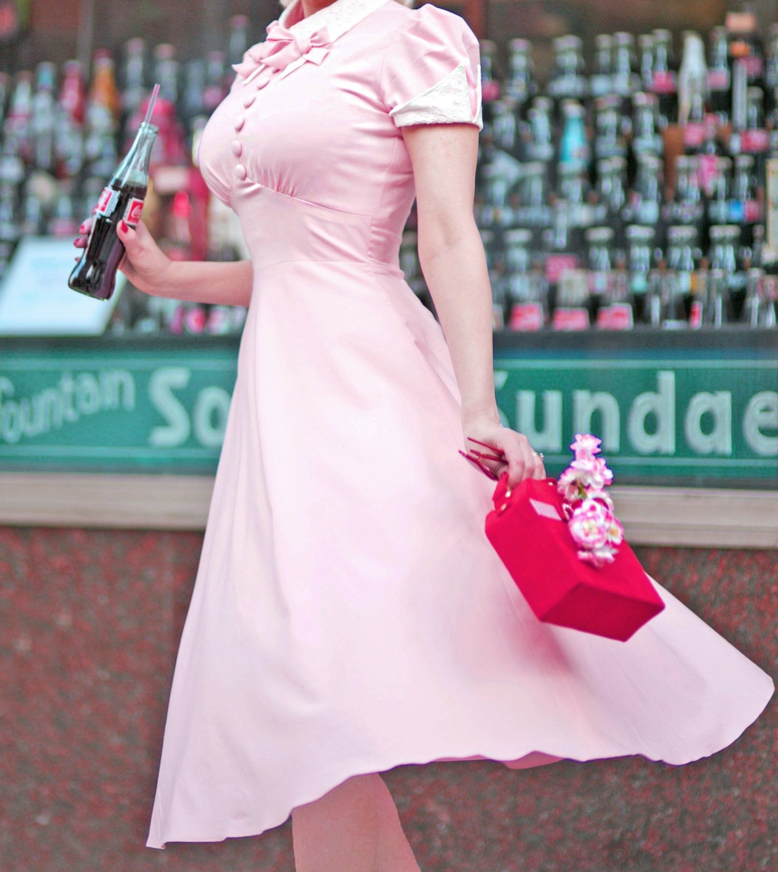 pink dress with white collar Cecil - 1950s Lace New Dresses | Women's Maat:XXL FESTIVAL APPAREL line%20design%0D%0AEmbellished%20with%20rhinestones%0D%0AConcealed%20zipper%20at%20back%0D%0AGentle%20Dry%20Clean%20Only%0D%0ALength%3A%20Maxi%0D%0A%0D%0AMATERIAL%3A%0D%0A%0D%0APolyester%20%2B%20Cotton%0D%0AHigh%20quality%20durable%20fabric