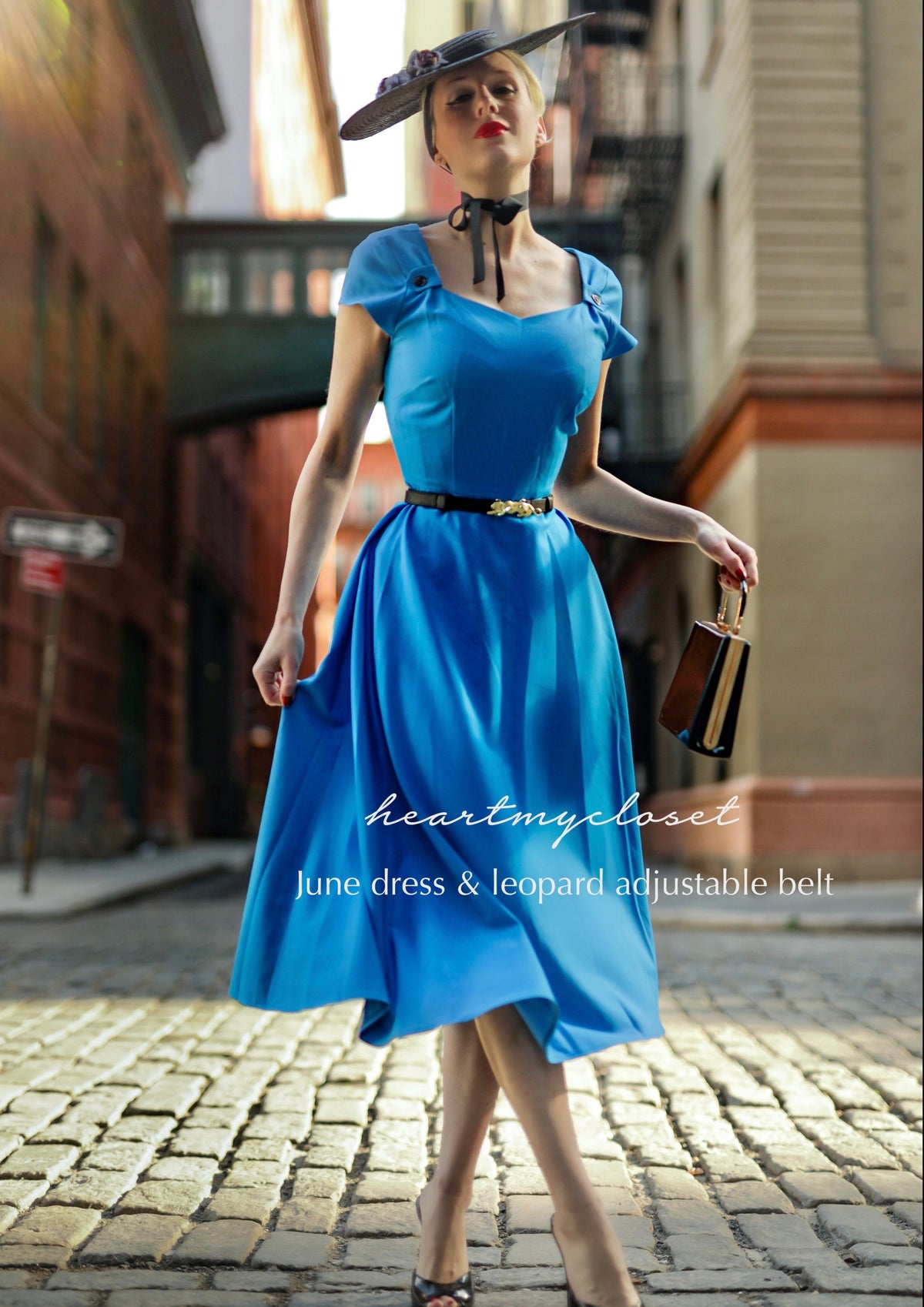 JUNE swing dress with sweetheart neckline - heartmycloset