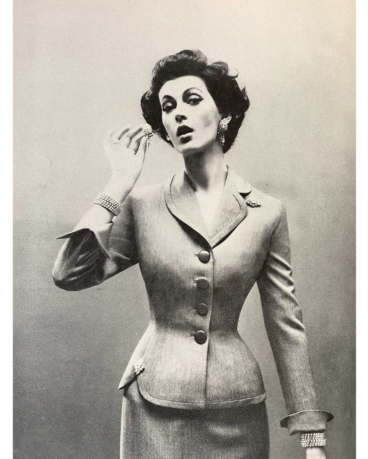 Ann- vintage 1950s suit with pencil skirt - heartmycloset