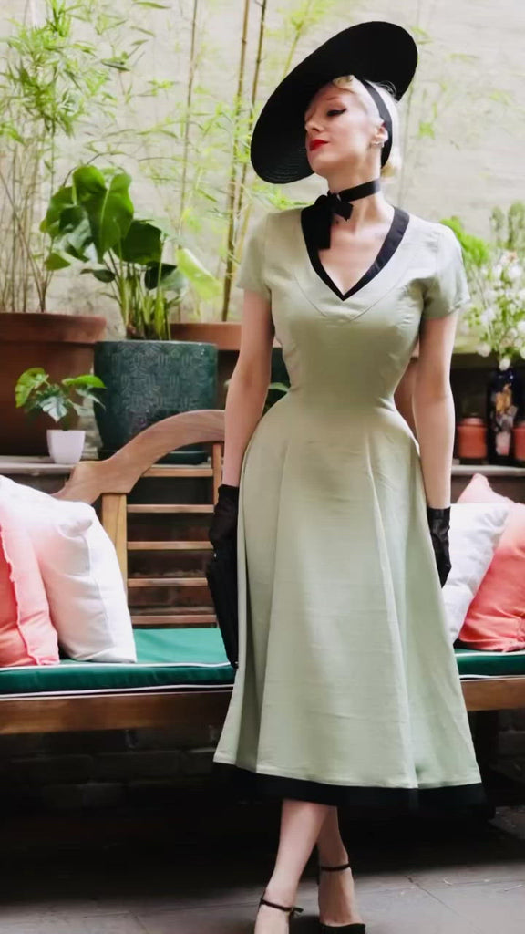Lauren dress (in crepe satin) - vintage tv inspired