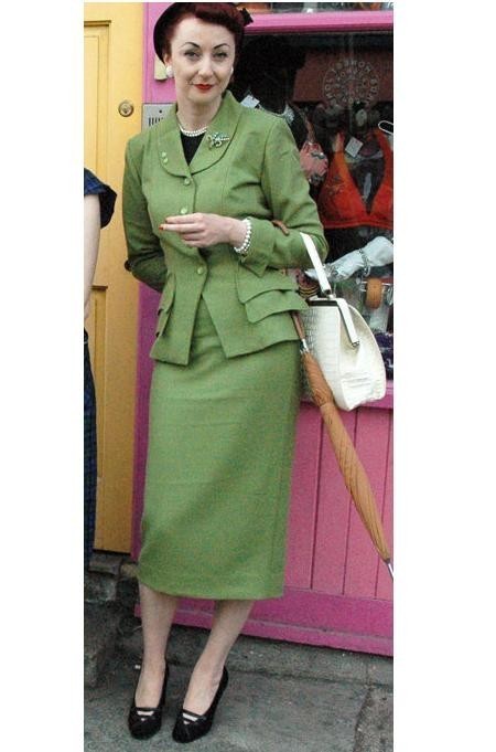 Julie Vintage Suit With Pencil Skirt - heartmycloset
