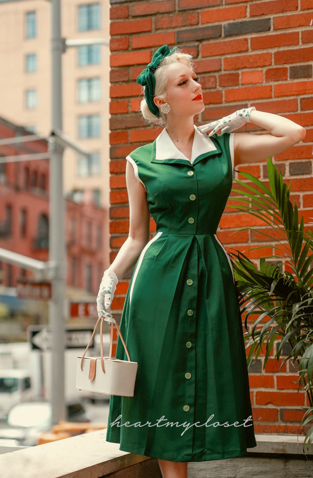 vintage style dress Pleated Aline - retro 50sVintage Dress (Swing Skirt) Size (dress):S RD-04.01.25 44 46 4X 54 Elegant Sleeveless V Neck